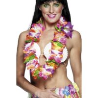 Hawaiian Lei with Large Bright Flowers