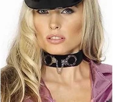 Handcuff Choker