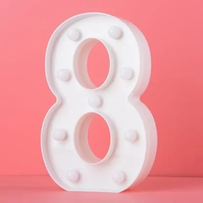 8 Light Up LED Number (21x13x4.5cm)