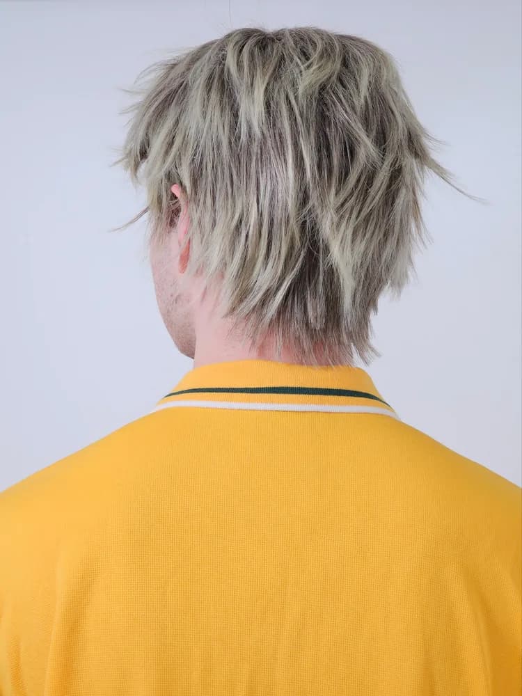 Short Blonde Sporty Spin King Wig