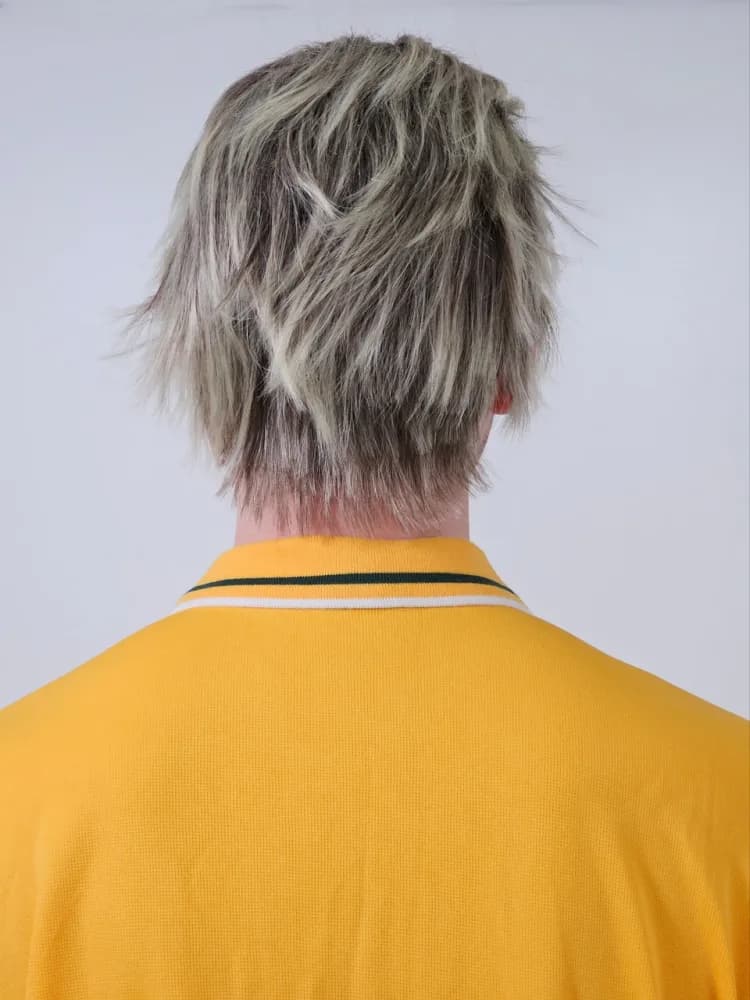 Short Blonde Sporty Spin King Wig