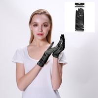 Adults' Short Black Gloves