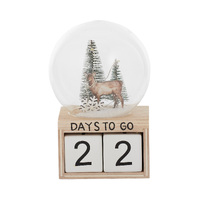 Reindeer Dome Wood Christmas Countdown (12x12x18cm)